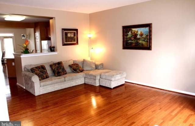 8867 PAPILLON DRIVE Gallery 2