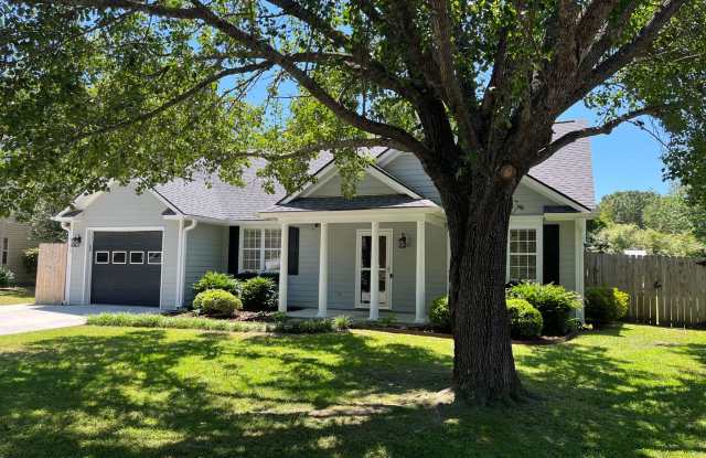 Remodeled home in Great Location - 1306 Faulkenberry Road, Myrtle Grove, NC 28409