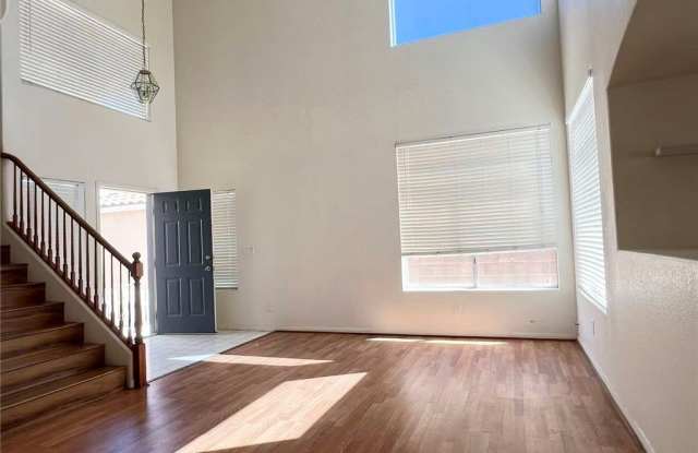 7941 BLUE BROOK Drive Gallery 2