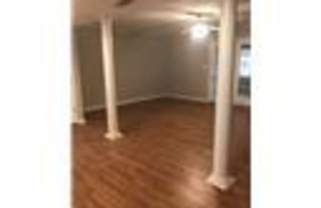 1467 Bentley Lane SE Gallery 4