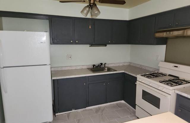 2738 ISLAND AVENUE photos photos