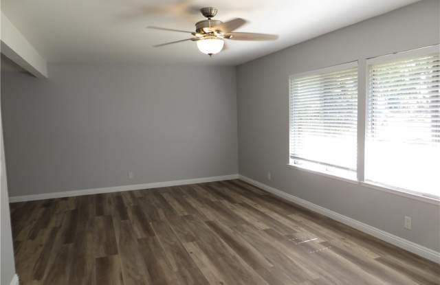 18197 AZTEC Circle Gallery 2