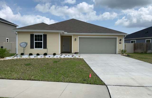 Beautiful 3 Bedroom, 2 Bath Home in the Heart of Yulee! photos photos