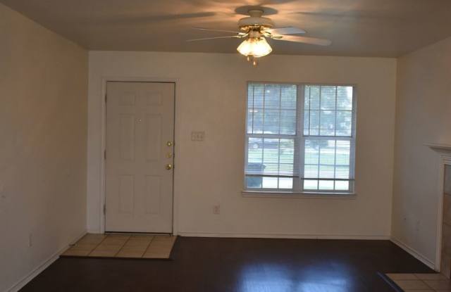 3 BR 2 BATH HARKER HEIGHTS DUPLEX Gallery 3