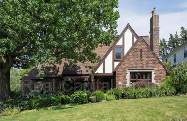 54 Washington Hwy photos photos