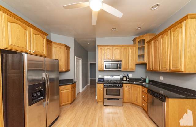 3300 N Racine Ave - 3300 North Racine Avenue, Chicago, IL 60657