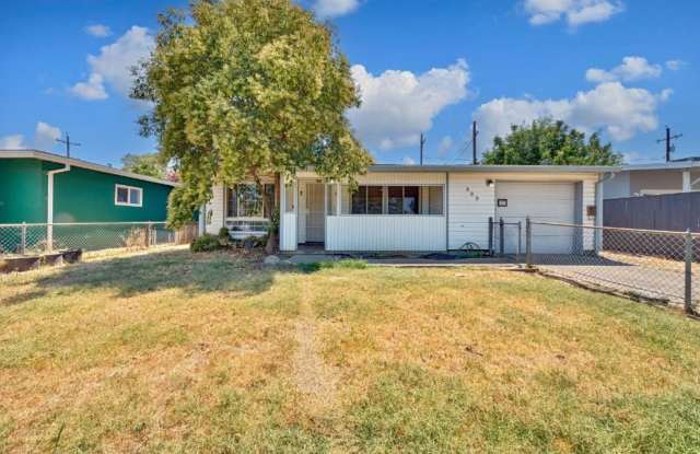 Charming 3-Bedroom Home with Spacious Yard and Modern Comfort in Elkhorn Village - 809 Fremont Boulevard, West Sacramento, CA 95605