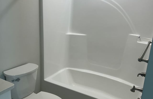 Cleveland Townhome! Gallery 4