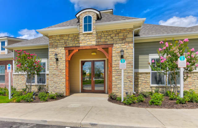 Heights at Converse photos photos