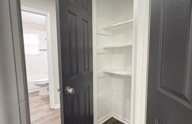 Welcome Home to Bellagio South Living: Where Comfort Meets Convenience Gallery 4