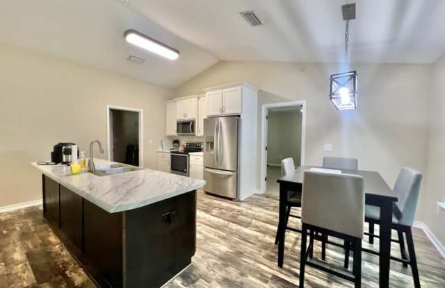 6193 Anchors Drive Gallery 2