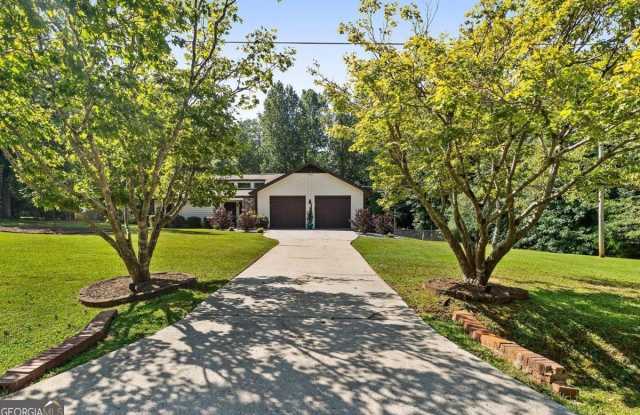 195 Pine Trail Gallery 2
