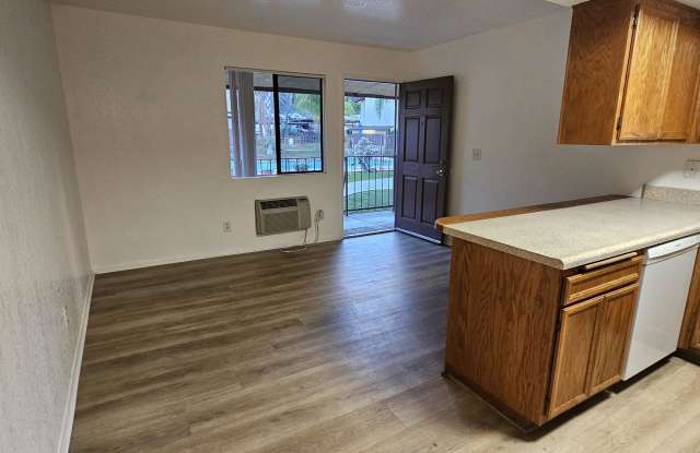 3423 Washington St photos photos