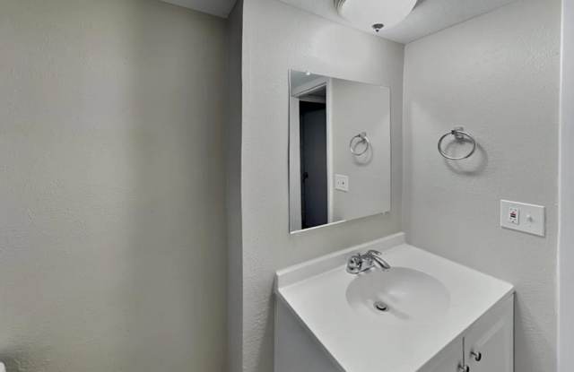 4151 Belmar Avenue photos photos