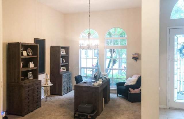 15011 EAGLEPARK PLACE Gallery 3