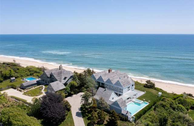 390 Old Montauk Highway photos photos