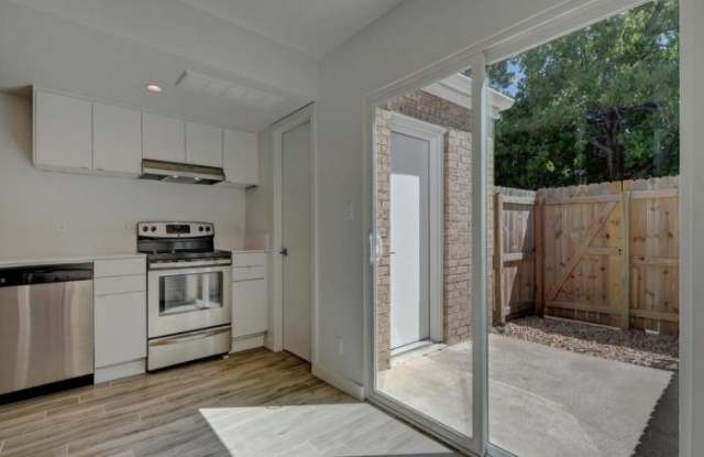 Dawn Ridge Townhomes Gallery 2