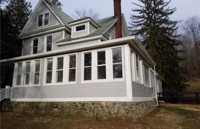 355 Ridge Road - 355 Ridge Road, Woodbury, NY 10930