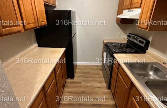 $725 - SECTION 8/ Housing Voucher approved 3 bedroom / 1 bathroom - Newly remodeled Apartment Gallery 3