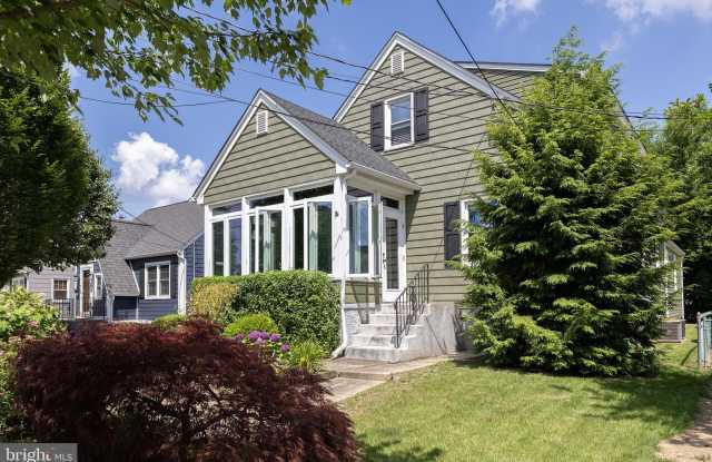 129 5TH AVENUE photos photos
