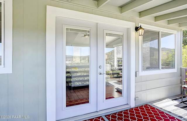 2518 Hilltop Road Gallery 4