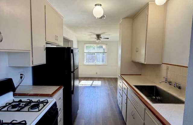 NICE 3-BEDROOM 2-BATH HOME IN SACRAMENTO!! Gallery 4