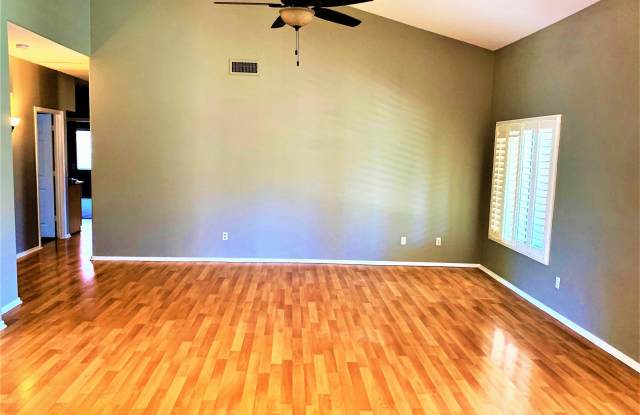 2220 E Marquette Drive Gallery 2