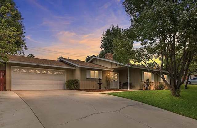 825 Banyan Drive photos photos