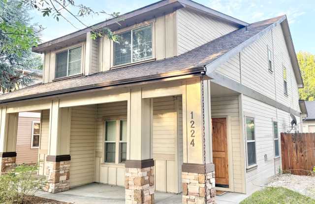 Coming Soon: 3BR/2Baths Steps from BSU, the Greenbelt, and Downtown! photos photos