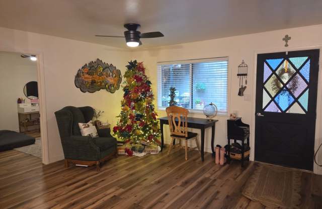 Updated Twain Harte Home - 24045 Pine Cone Road, Mi-Wuk Village, CA 95383