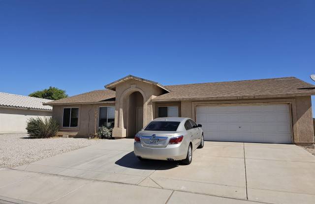 6162 E 43 ST photos photos