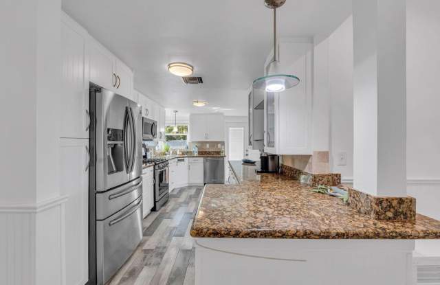 530 NE 17th Street, Boca Raton, FL 33432 - 530 Northeast 17th Street, Boca Raton, FL 33432