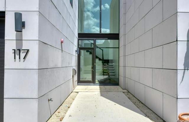 119 Marcia photos photos