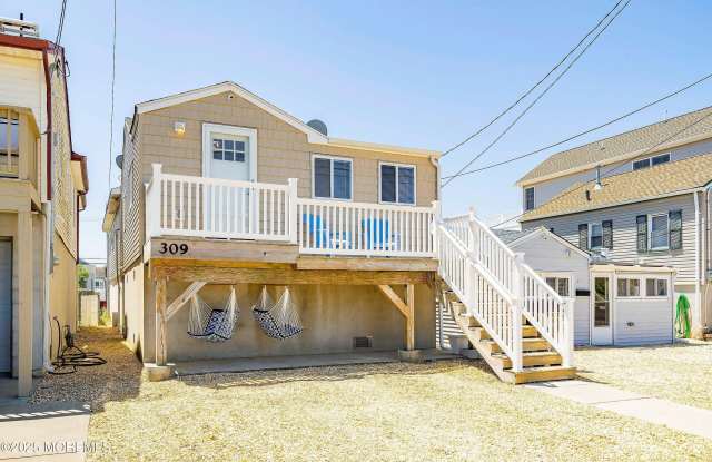 309 Hiering Avenue unit: A photos photos