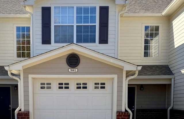 581 Wingspan Way - 581 Wingspan Way, Crestview, FL 32536
