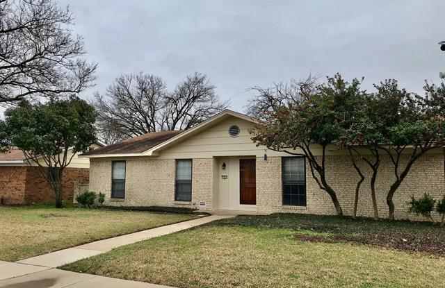 5321 Meadowside Drive Gallery 4
