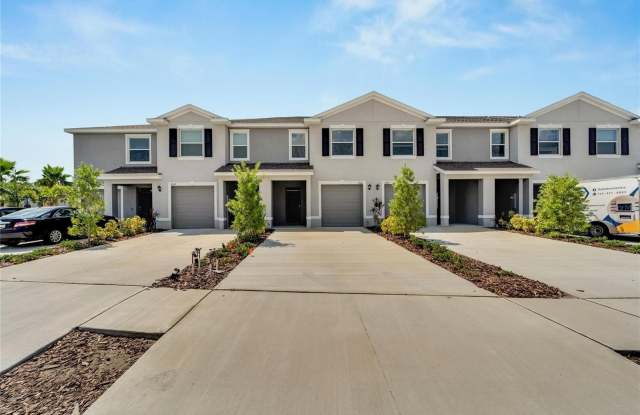 17641 CRESCENT MOON LOOP - 17641 Crescent Moon Loop, Manatee County, FL 34211