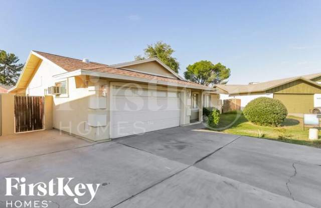 4519 West San Miguel Avenue Gallery 2