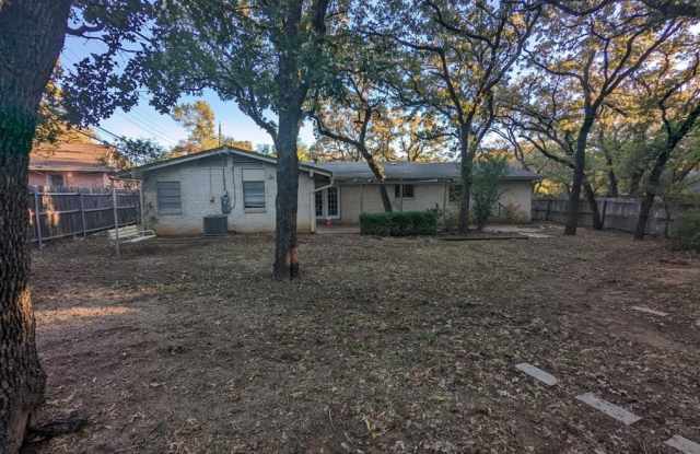 2103 Ravinia Drive Gallery 2