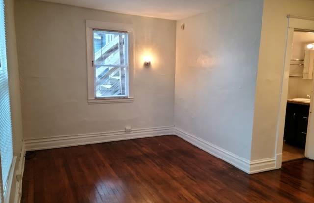 309 Fulton Street East Gallery 4