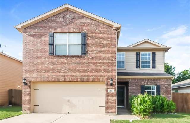 321 Misty Mountain Drive - 321 Misty Mountain Drive, Fort Worth, TX 76140