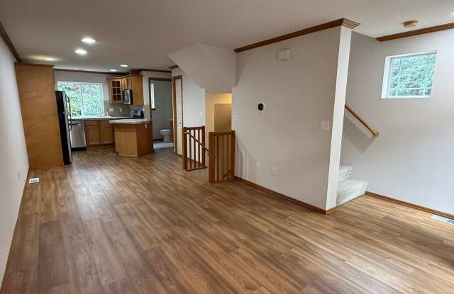 3 bed / 1.5 bath townhouse in Greenwood/ North Seattle! Gallery 3