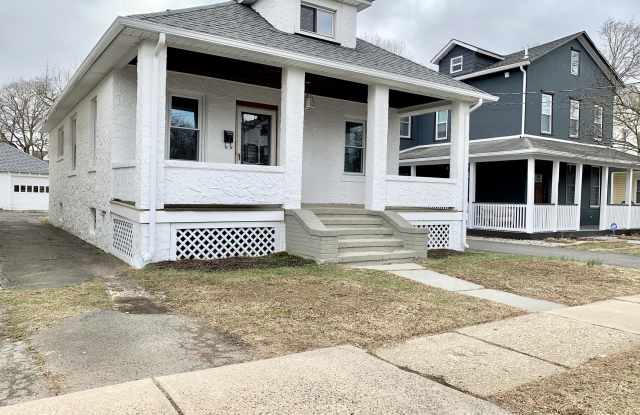 113 Catherine Street - 113 Catherine Street, Red Bank, NJ 07701