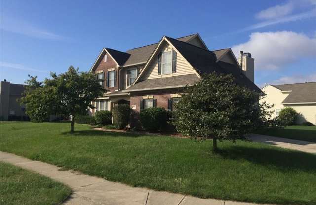 7708 SLEEPING RIDGE Drive Gallery 3