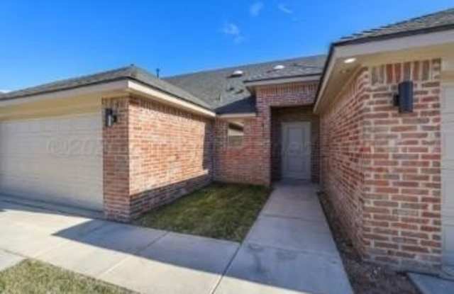 7617 WOODFORD Avenue Gallery 2