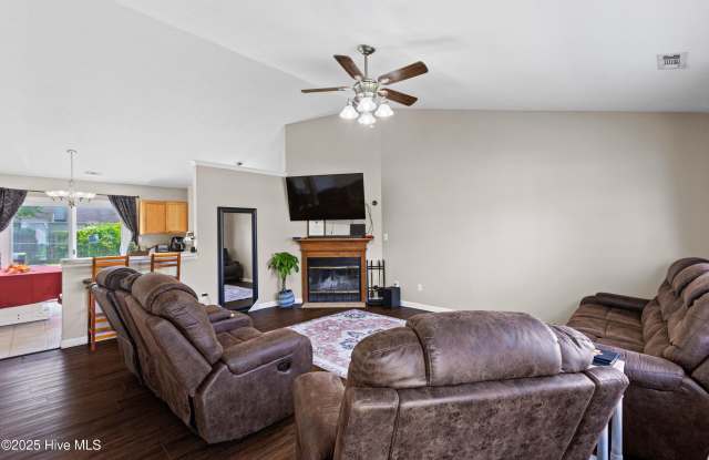 703 Covington Court Gallery 4