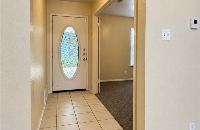 2204 Lazy Ridge Gallery 4
