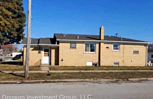 625 Memorial Dr. Gallery 2