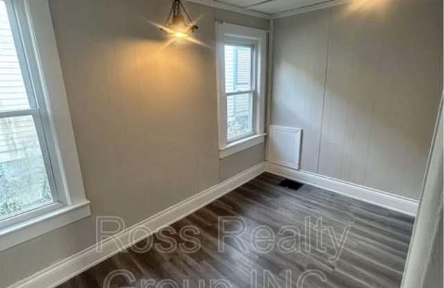 1112 Gordon St - 1112 Gordon Street, Toledo, OH 43609