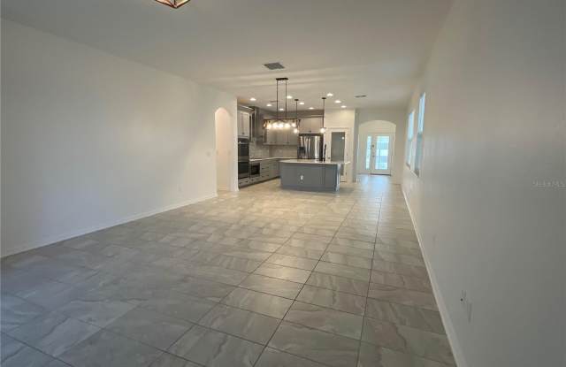 22231 WOODMEN HALL DR Gallery 4